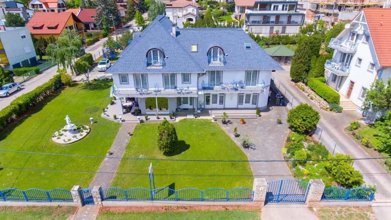 Bed and Breakfast Margret Haus Балатонфюред Екстер'єр фото