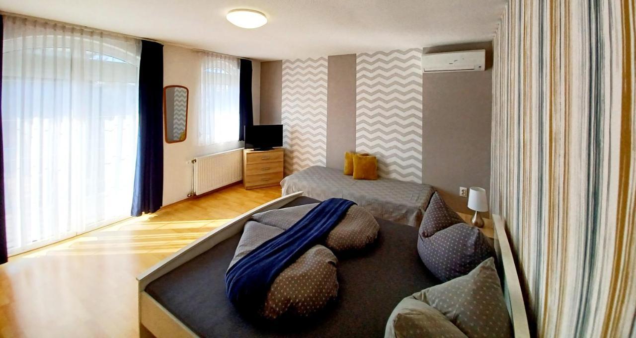 Bed and Breakfast Margret Haus Балатонфюред Екстер'єр фото